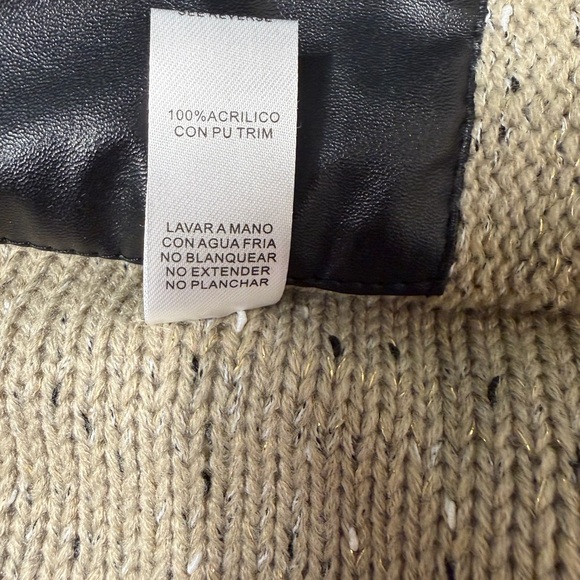 YAIRA Taupe Knit Open-Front Cardigan with Faux Leather Trim (Size L) - Picture 4 of 9